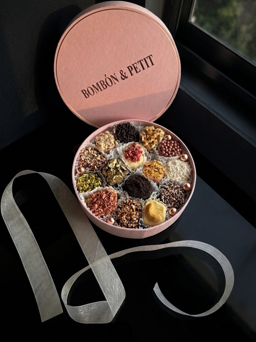 Caja Rosa Redonda · Bombones Gourmet